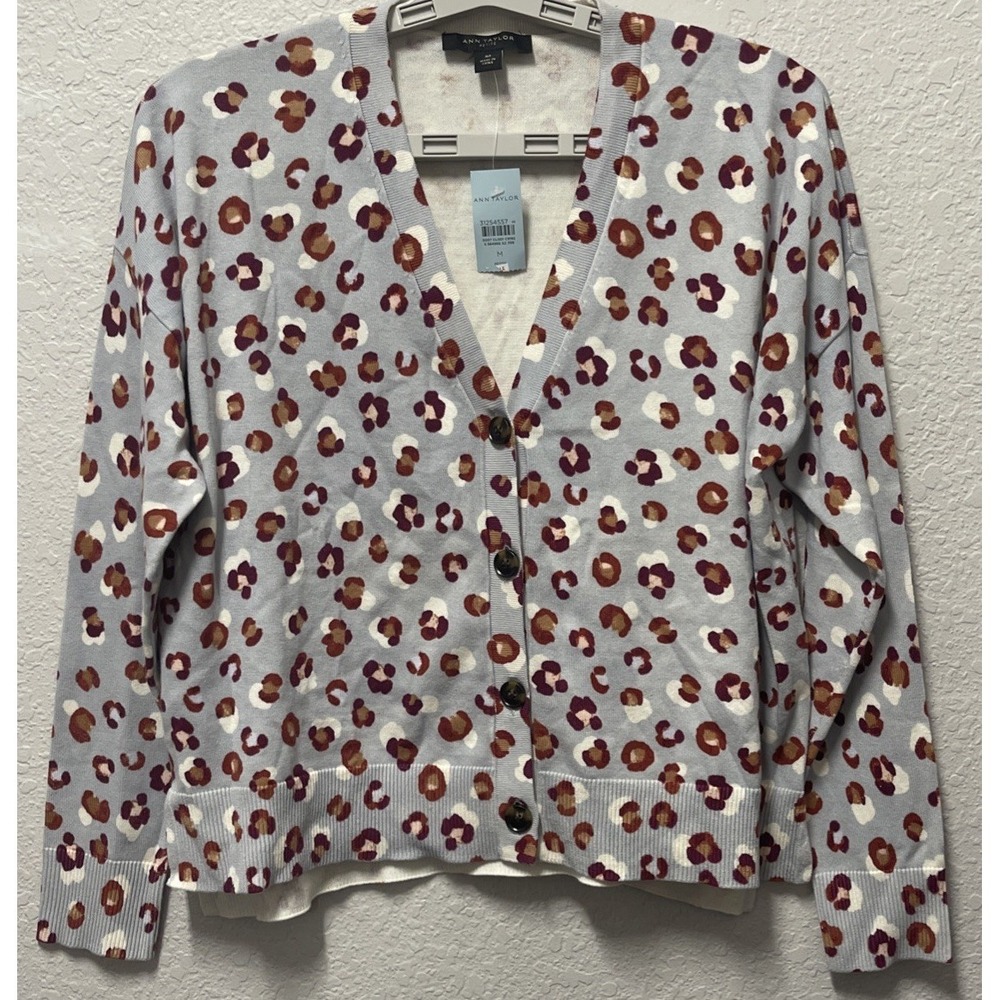 Ann Taylor NWT Blue Purple Leopard V-neck Button Cardigan Sweater Womens Size MP